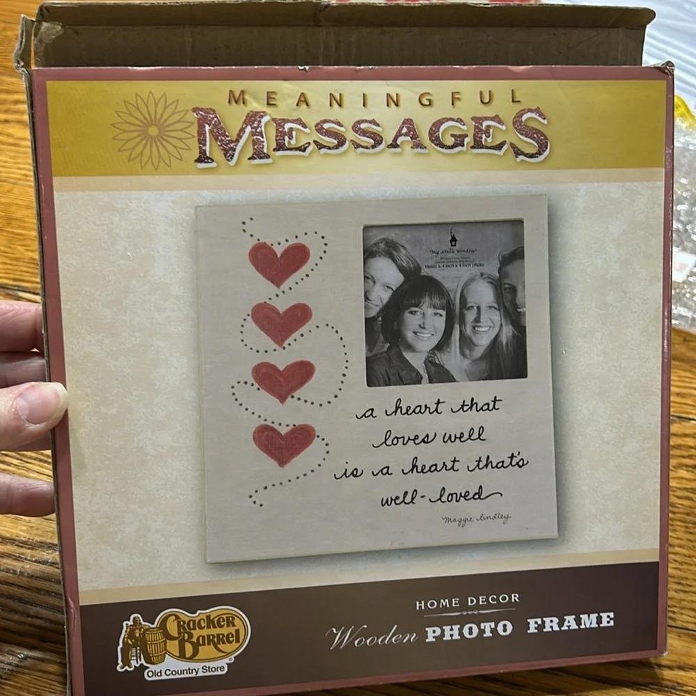 Cracker Barrel heart design photo frame.  Valentines. New in box.